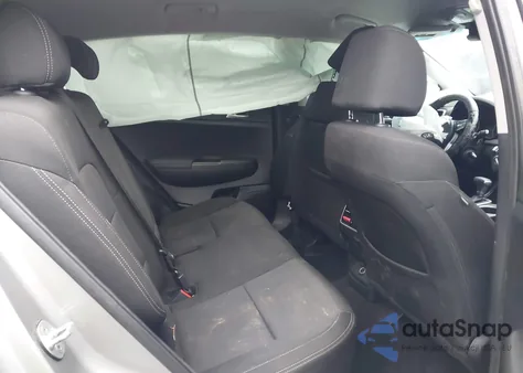 2021 Kia Sportage Lx z USA, uszkodzony, nr VIN KNDPM3AC1M7929771